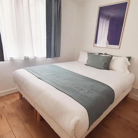 Charles V Apartment Paris Bagian luar foto